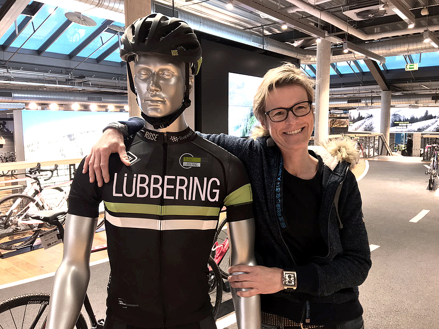 JAKROO-Teambekleidung