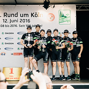 Tagessieg und Podiumsplätze für das TEAM GREEN'N FIT bei "Rund um Köln" / Manuela Freund weiterhin im Gelben Trikot